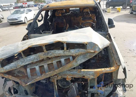 2014 Toyota Tundra Sr5 4.6L V8 z USA, uszkodzony, nr VIN 5TFRM5F18EX075116